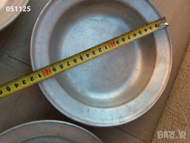 военнен комплект от 4 поливи метални чинии , снимка 7 - Антикварни и старинни предмети - 30685162