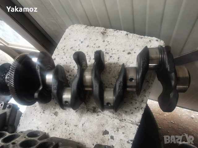 колянов вал за БМВ n47, снимка 2 - Части - 53370021