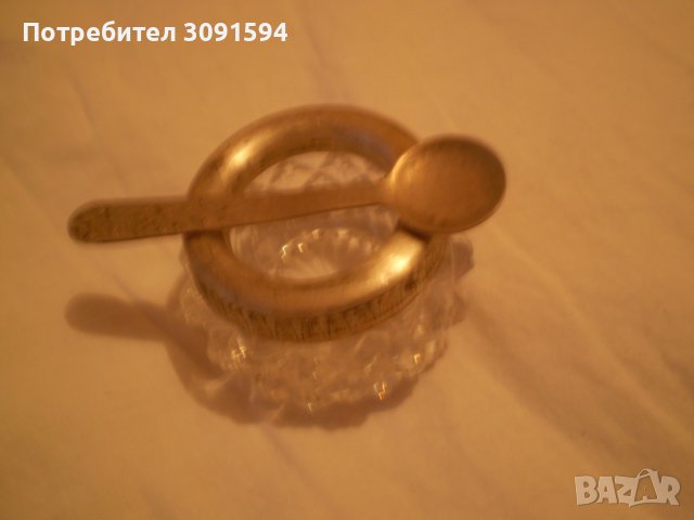 Руски съд за горчица хайвер стъкло метал с лъжичка, снимка 2 - Други ценни предмети - 38593942