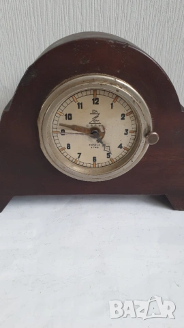 Стар автомобилен часовник Kienzle вграден в настолна кутия, снимка 3 - Антикварни и старинни предмети - 53888665