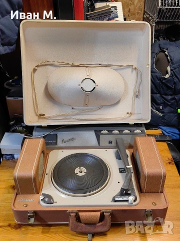 Лампов грамофон Schneider , снимка 9 - Грамофони - 53366805