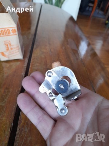 Стара отварачка за консерви RECORD #2, снимка 5 - Други ценни предмети - 40060595