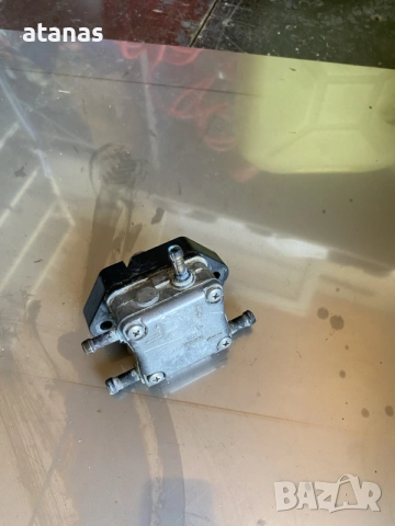 бензинова помпа Mercury f50/60, снимка 3 - Воден транспорт - 55902996