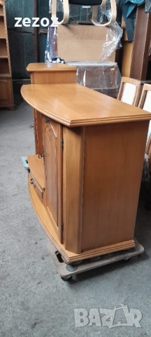 Шкаф с витринка №222, снимка 4 - Шкафове - 53185857