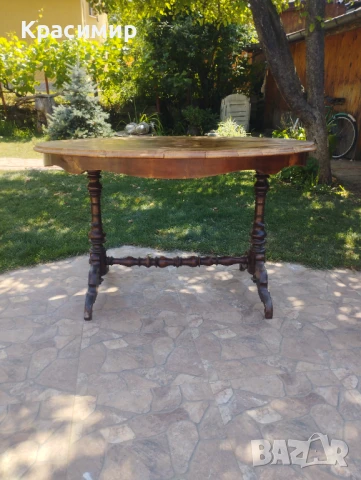 Маса с орехов фурнир