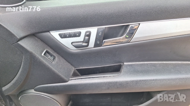 Mercedes Benz C250 204кс 4MATIC , снимка 18 - Автомобили и джипове - 52002409