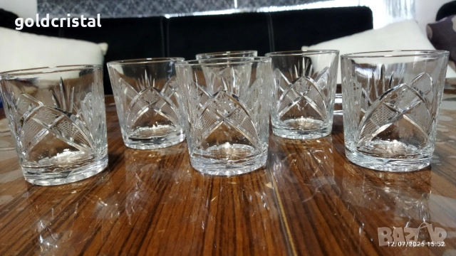 Кристални чаши , снимка 2 - Антикварни и старинни предмети - 36006544
