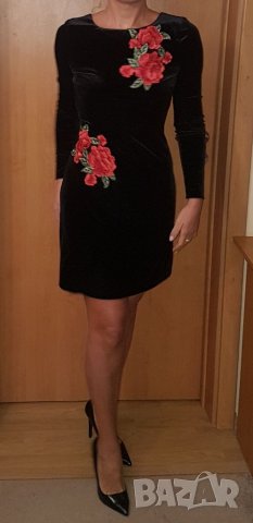 Рокля кадифе с бродерия роза Fervente , снимка 4 - Рокли - 26812806