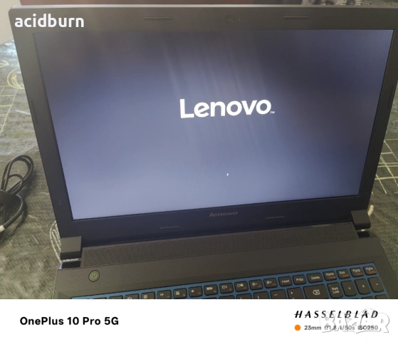 Продавам перфектен лаптоп Lenovo IdeaPad B51-80, снимка 4 - Лаптопи за работа - 53878702
