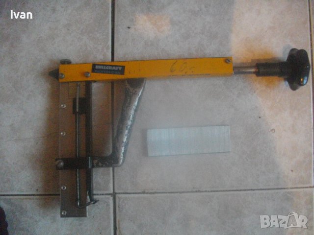 Ръчен Такер За Скоби до 28мм-Немски Професионален-BULLCRAFT PROFESSIONAL-Голям-Алуминиев-Старо Качес, снимка 2 - Други инструменти - 42889316