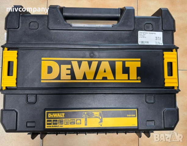 Електрически перфоратор DeWALT D25133 Нов!!!, снимка 3 - Перфоратори - 54217123