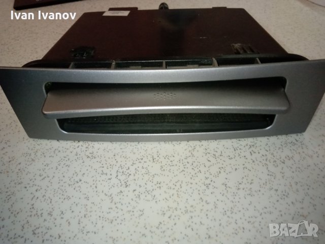 За Алфа Ромео 147 и ГТ поставка за I pod c OEM Nr. 50903187 светлосива, снимка 7 - Аксесоари и консумативи - 31655906