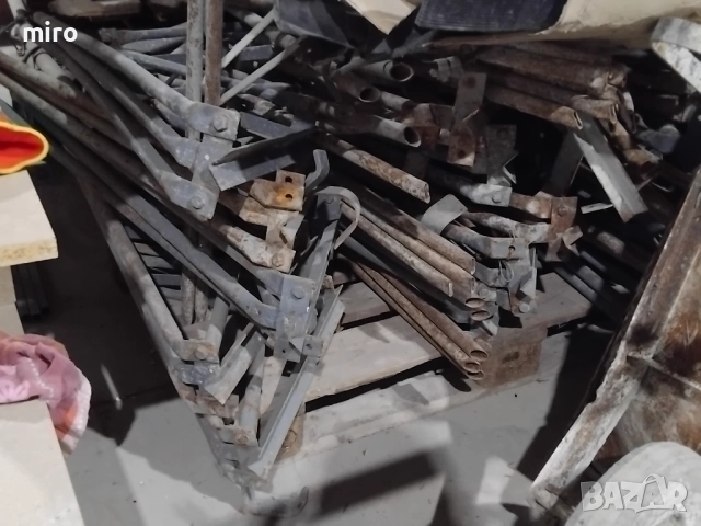 Триноги, тринога за укрепване и стабилизиране на хюнебеци, хюнебек и подпори, подпора !