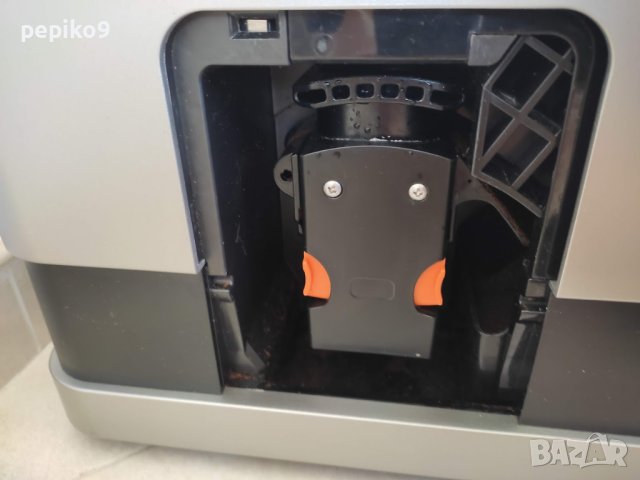 Продавам кафемашини внос от Германия  робот пълен автомат TCHIBO EXPERTO, снимка 3 - Кафемашини - 42867699