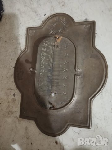Стар термометър за стена, снимка 2 - Антикварни и старинни предмети - 48250291