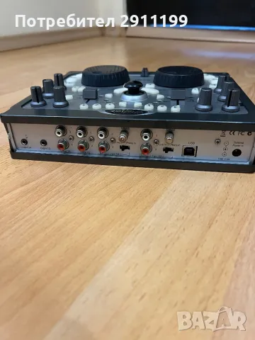 DJ контролер Hercules, снимка 4 - Ресийвъри, усилватели, смесителни пултове - 50342603