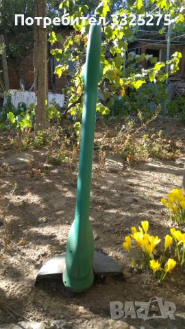 електрически тример black & decker, снимка 3 - Градинска техника - 42518721