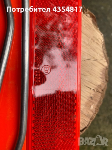 Оригинален Volvo Авариен Триъгълник, снимка 5 - Части - 52818368