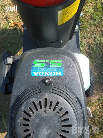 Дробилка за клони бензинова Хонда, снимка 4 - Градинска техника - 47726441