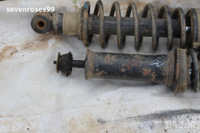 Макферсон амортисьор пружина заден ляв десен Фолксваген Голф 3 комби 1.9 tdi 90hp VW Golf 3 комплект, снимка 6 - Части - 50578239