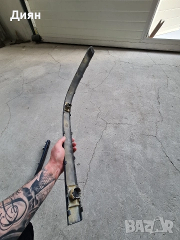 Лайсни за предна фейслифт броня на Bmw e39, снимка 4 - Части - 53877836