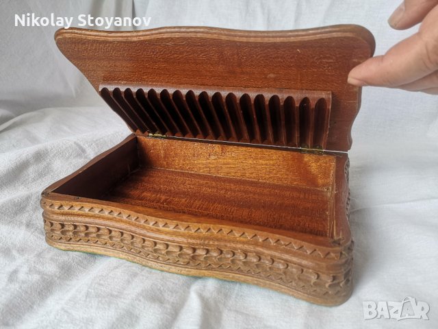 Дървена кутийка - ръчно резбована, снимка 3 - Декорация за дома - 29567364