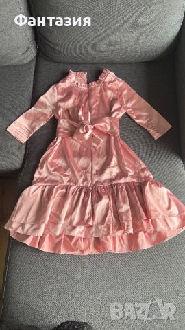 Рокля от сатен за фотосесия и сцена