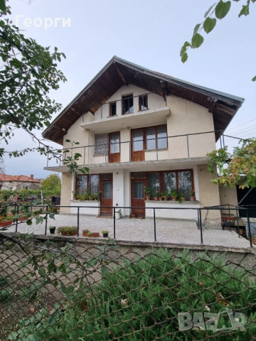 Продавам къща 94 кв.м в с. Ястребово с дворно 750кв.м.