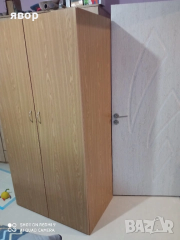 Запазен друкрилен гардероб , снимка 2 - Гардероби - 54009564
