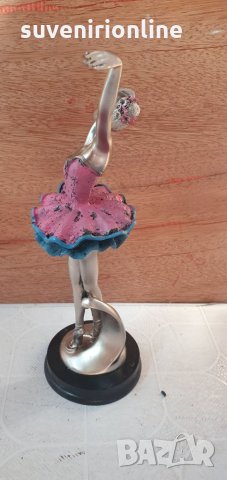 Декоративна статуетка балерина, снимка 8 - Статуетки - 34391260