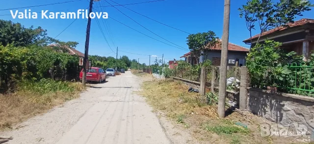 Две къщи в един двор в с. Гомотарци, снимка 2 - Къщи - 56298889