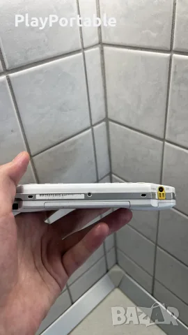 PSP 1000 Ceramic White, снимка 5 - PlayStation конзоли - 55962396