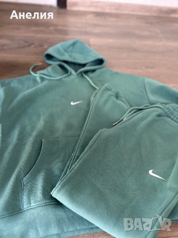 Дамски екип М размер 