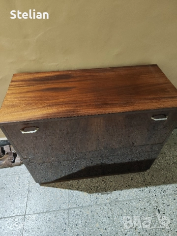 Продавам ракла за съхранение на вещи