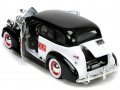 Метална кола Mr. Monopoly 1939 Chevy Master 1:24 Jada 253255048 , снимка 4
