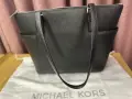 Нова оригинална черна чанта Michael Kors, снимка 2