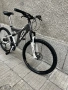 Алуминиев велосипед 26 цола 21 скорости дава амортисьор дискове спирачки много запазено , снимка 4