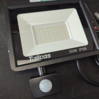 Охранителни светлини Tailcas със сензор за движение, 50W 4500LM, снимка 10 - Външни лампи - 42143425