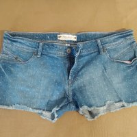 Roxy къси панталонки, размер L, дънкови, нови, снимка 3 - Къси панталони и бермуди - 35644993