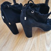 Дамски обувки на ток, снимка 5 - Дамски обувки на ток - 40079951