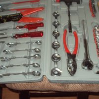 Продавам комплект инструменти (гедоре) в кутия, снимка 2 - Куфари с инструменти - 30227235