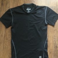 Nike Pro Combat - страхотна мъжка тениска КАТО НОВА УМАЛЕНА, снимка 3 - Тениски - 37147237