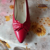 Червени дамски обувки с ток 38 номер, снимка 4 - Дамски елегантни обувки - 44480017