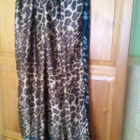 Голям дамски шал коприна - животински принт, снимка 1 - Шалове - 30060132