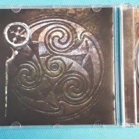Waylander – 2004 - The Light The Dark And The Endless Knot(Heavy Metal), снимка 3 - CD дискове - 42766759