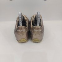 Дамски спортни обувки GEOX.Номер 37, снимка 4 - Дамски ежедневни обувки - 42034673