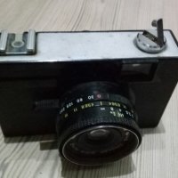 Съветски фотоапарат, снимка 2 - Антикварни и старинни предмети - 30721840