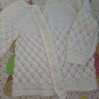 Детска жилетка, снимка 2 - Детски пуловери и жилетки - 42785088
