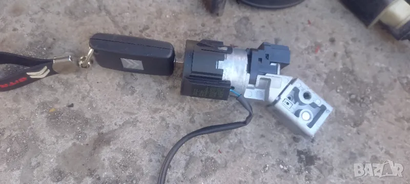 Контактен ключ Citroen C4 Picasso , снимка 1