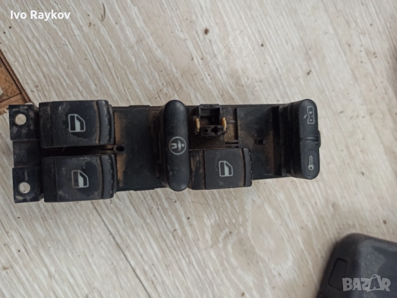Бутон ключ за стъкла, Volkswagen, Golf 4, Passat 5, Seat, Toledo , 1J4959857 , снимка 1
